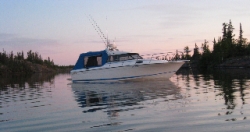 Monaro 24 in Great Slave Lake